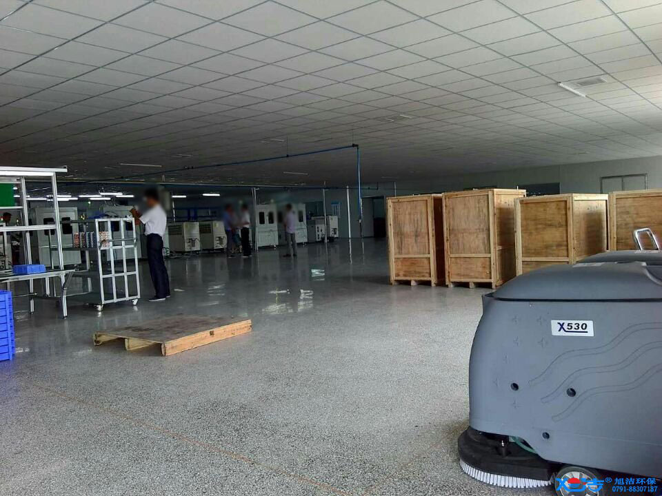 旭潔洗地機(jī)在手,工業(yè)廠房地面清潔